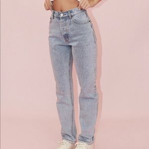 mom jeans
